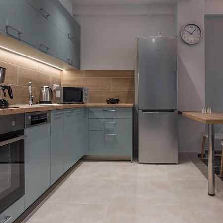 Central Spacious Apt Close To Port-Sites W/View 2 Ираклион Экстерьер фото